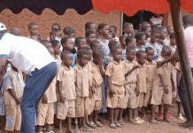 Remise officielle des bâtiments réhabilités de l’école primaire de Latiénékaha